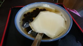 甘いシロップがけ。でもさっぱり