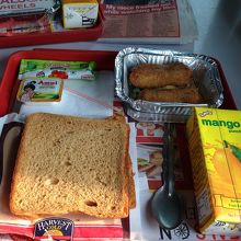 デリーからアグラへ行く際の朝食