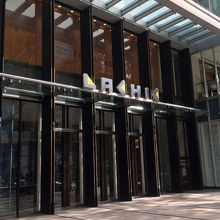 おしゃれな店が多い