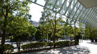 テレビでしばしば見かける建物です