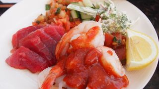 週末のシーフード＆プライムリブブッフェ