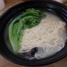 温かい麺をいただきました～