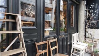 アンティークフィネスタルト antique finestaRt