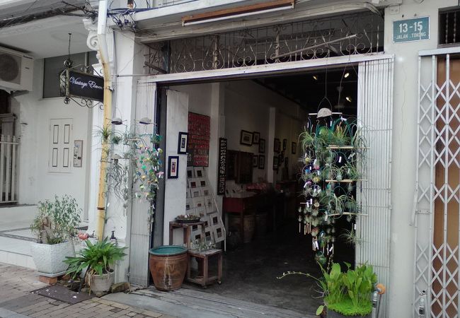 こだわりのアートショップ