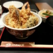 牡蠣の天ぷら美味しかったです