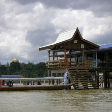 水上集落です。