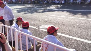 カープのパレード大盛況