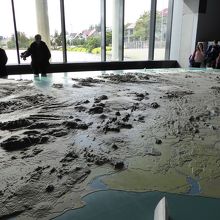 市庁舎内にはアイスランドの立体模型が展示されています