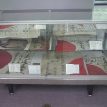 ご遺族の気持ちが籠った日章旗です。文字から気持ちが伝わります