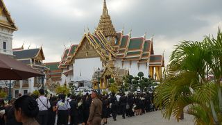 2016年11月1日よりの入場