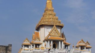 黄金仏で有名なお寺