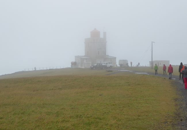 アイスランド最南端に立つ灯台