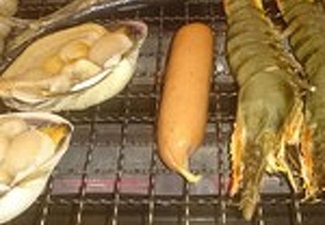 海鮮の網焼きを堪能！