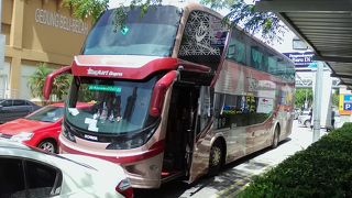 マラッカ市内からKLIA2へのバス