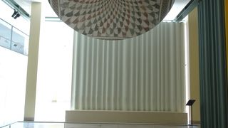 チュニスのバルドーへ行かないのなら、ここへどうぞ。