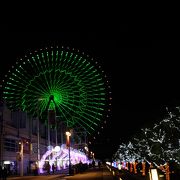 イルミネーション抜群にある観覧車