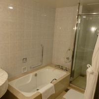 シャワーブース独立しています．