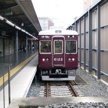 西宮北口駅から今津駅行の列車です