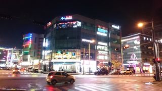 空港利用者の街