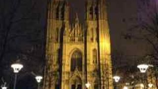 夜は暗いので注意