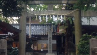 程よい距離感の日枝神社の摂社