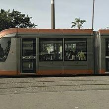 トラムが走ってます