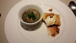 接客がまちまち。