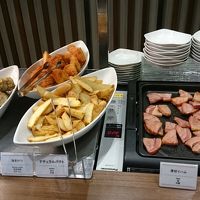 朝食ビュッフェ