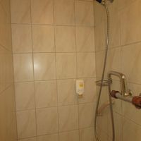 バスタブはなくシャワーのみ