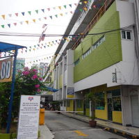 大きな建物で目立つ。