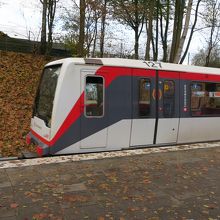 ハーゲンベック動物園駅で