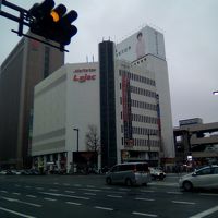 レジャックと言う複合施設内にあります。