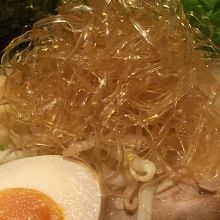 黄金ふかひれラーメン