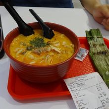 タイガービール、ラクサ、Otah