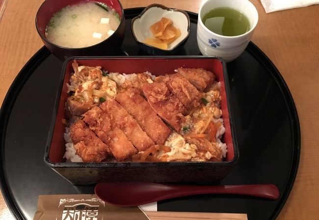 洋食のお店です