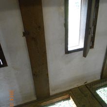 矢狭間と武者落とし