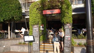 美味しいステーキの店です