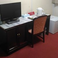部屋はそこそこ広めです