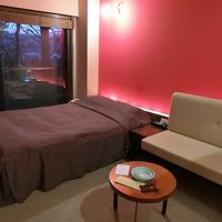 はっきり言って一人用の部屋です。