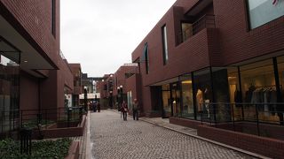 ゆったりした雰囲気の商業スペースです