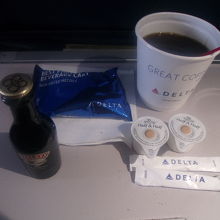 アルコール無料なので、ベイリーズをオーダーしてみました（笑）