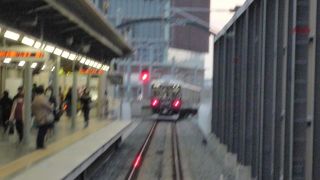 映画「阪急電車」で有名に　西宮北口駅で分断されています