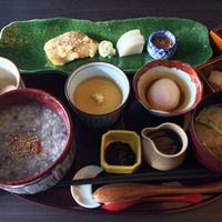 朝食のお粥セット