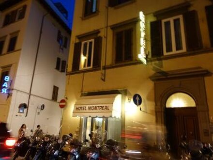 ホテル モントリオール 写真