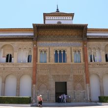 ペドロ１世宮殿ファサード