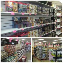 ところ狭しと、陳列されている商品