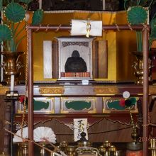 橋場不動院門布袋尊