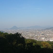 高台から見た讃岐平野です。