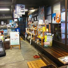 1階です、物産品があります