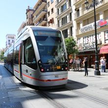 左端はカテドラル